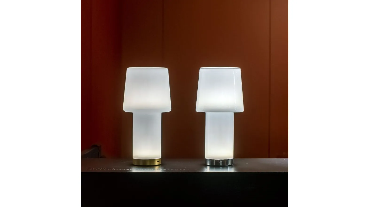 Table lamp Cameo by Fontana Arte