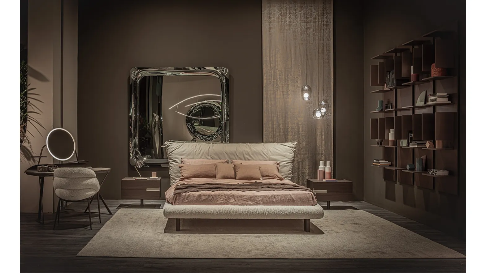 Pascal design bed in leather and fabric by Cattelan Italia.