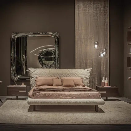 Pascal design bed in leather and fabric by Cattelan Italia.