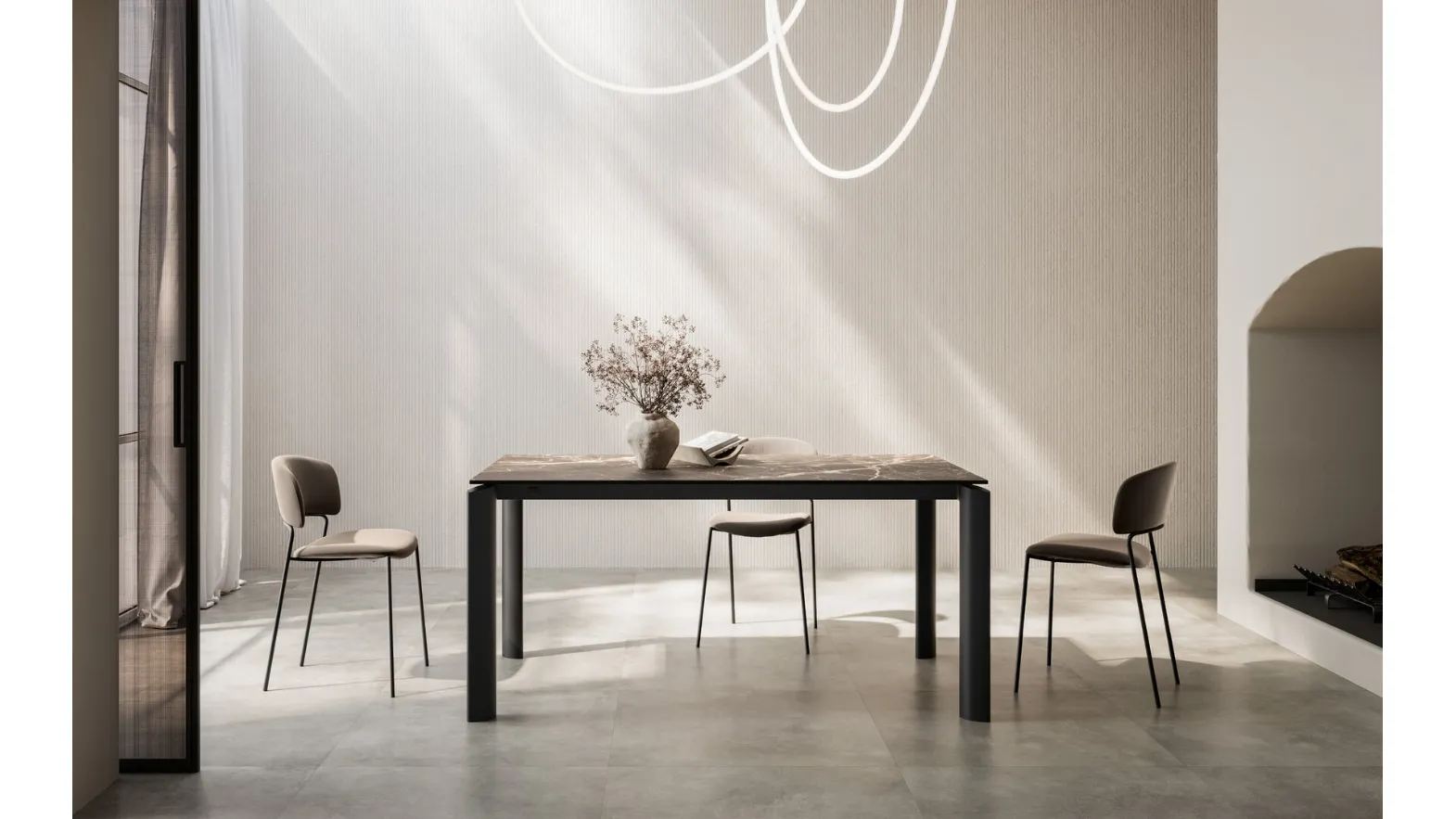 Icaro extending table in gres by Arredo3.